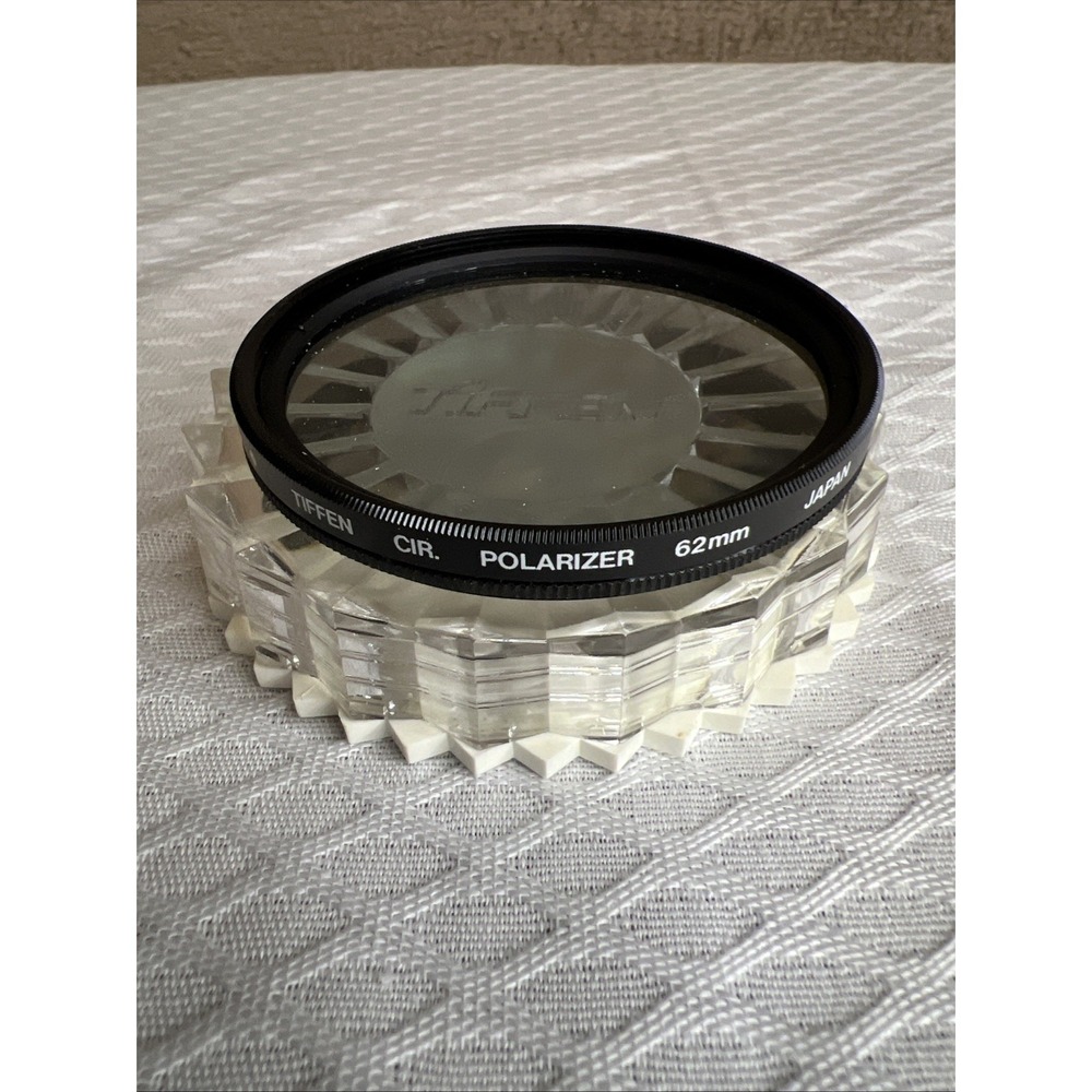 Tiffen Circular 62mm Polarizer With Case